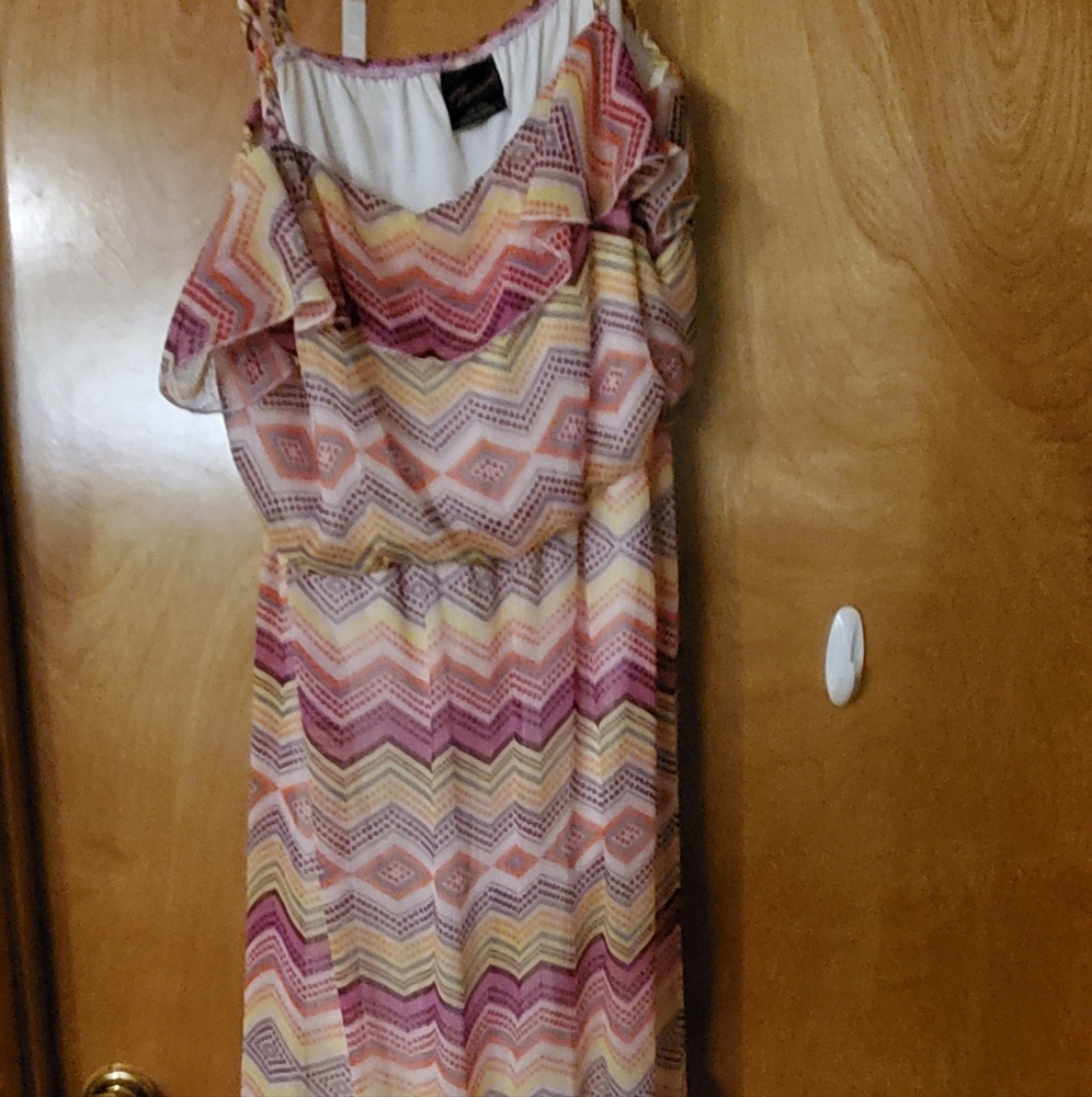 NWOT Torrid size 2 Hi/Low dress